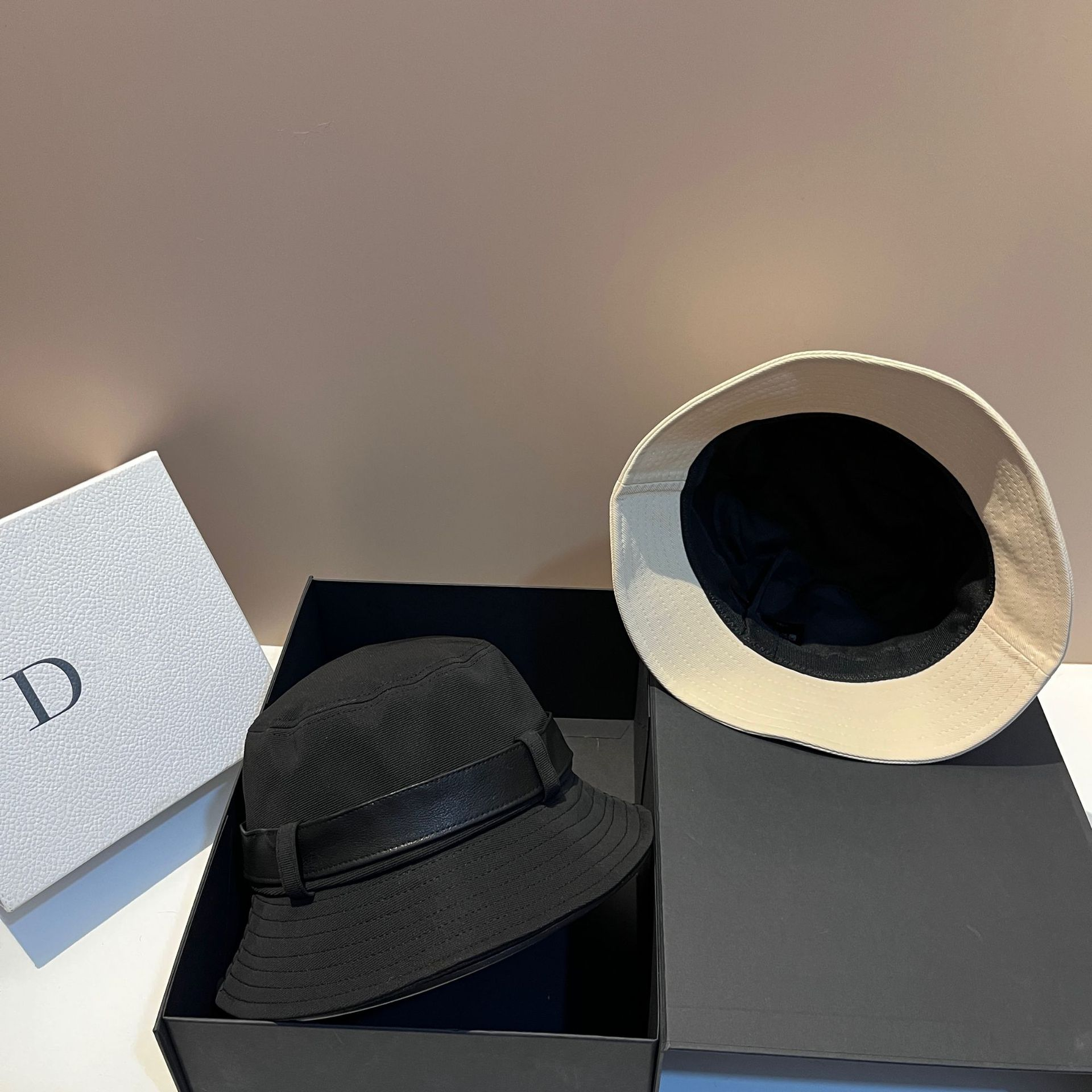 Korean Small Hat Face Bucket 